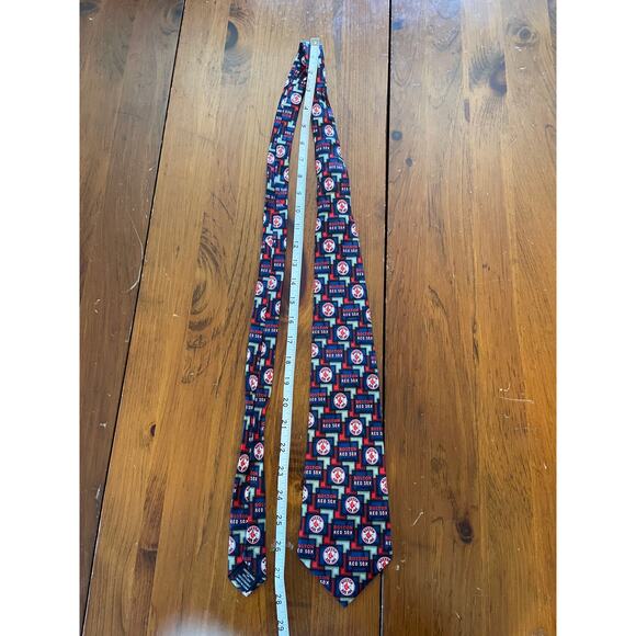 Eagles Wings All Silk Neck Tie Boston Red Sox Print Blue Red Sports Baseball - Picture 7 of 7